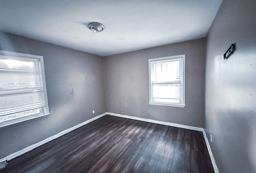 400 LORRAINE RD, Memphis, Tennessee 38109, 3 Bedroom Bedrooms, 5 Room Rooms,1 BathroomBathrooms,Residential,For Sale,LORRAINE,0,10226713