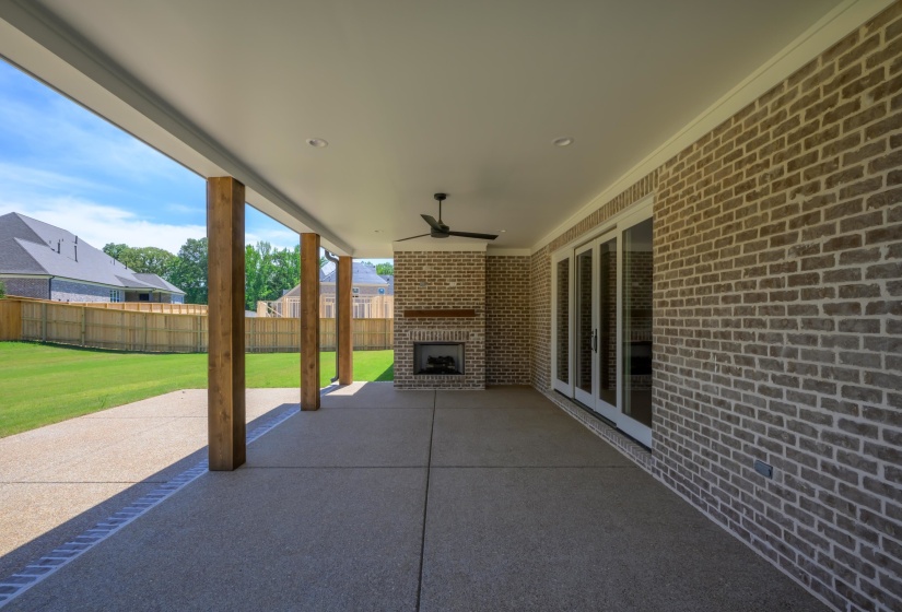 200 PIPER HOLLOW DR, Piperton, Tennessee 38017, 5 Bedroom Bedrooms, 11 Room Rooms,5.1 BathroomBathrooms,Residential,For Sale,PIPER HOLLOW,0,10208339