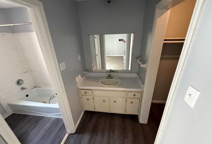 6209 RIDGELINE DR, Memphis, Tennessee 38115, 3 Bedroom Bedrooms, 5 Room Rooms,2 BathroomBathrooms,Residential,For Sale,RIDGELINE,0,10226309