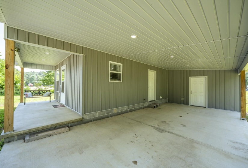 169 GEANS LN, Savannah, Tennessee 38372, 1 Bedroom Bedrooms, 4 Room Rooms,1 BathroomBathrooms,Residential,For Sale,GEANS,0,10226695