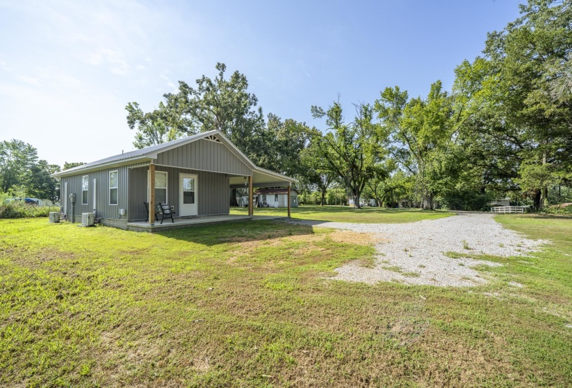 169 GEANS LN, Savannah, Tennessee 38372, 1 Bedroom Bedrooms, 4 Room Rooms,1 BathroomBathrooms,Residential,For Sale,GEANS,0,10226695