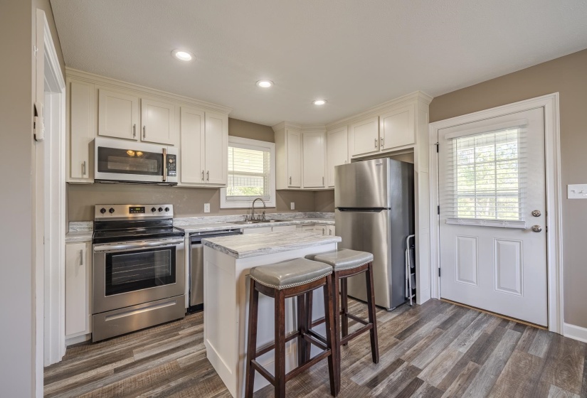 169 GEANS LN, Savannah, Tennessee 38372, 1 Bedroom Bedrooms, 4 Room Rooms,1 BathroomBathrooms,Residential,For Sale,GEANS,0,10226695