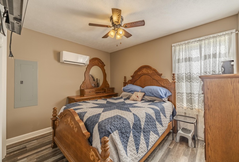 169 GEANS LN, Savannah, Tennessee 38372, 1 Bedroom Bedrooms, 4 Room Rooms,1 BathroomBathrooms,Residential,For Sale,GEANS,0,10226695