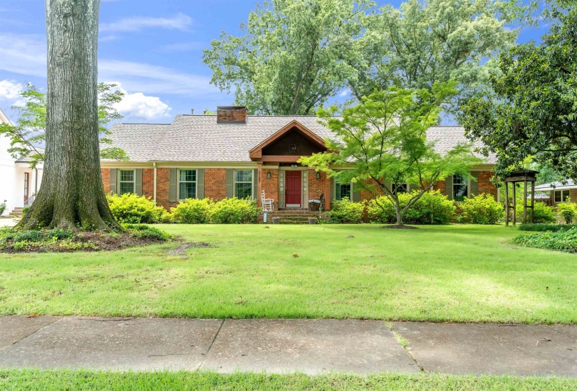 5187 ANGELA RD, Memphis, Tennessee 38117, 5 Bedroom Bedrooms, 10 Room Rooms,3 BathroomBathrooms,Residential,For Sale,ANGELA,0,10226293