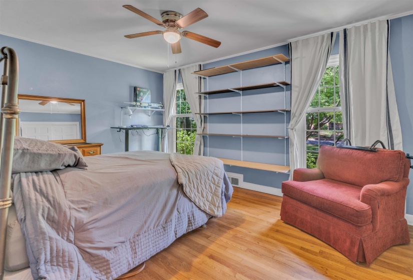 5187 ANGELA RD, Memphis, Tennessee 38117, 5 Bedroom Bedrooms, 10 Room Rooms,3 BathroomBathrooms,Residential,For Sale,ANGELA,0,10226293