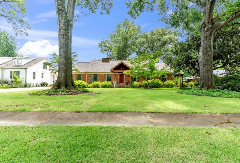 5187 ANGELA RD, Memphis, Tennessee 38117, 5 Bedroom Bedrooms, 10 Room Rooms,3 BathroomBathrooms,Residential,For Sale,ANGELA,0,10226293