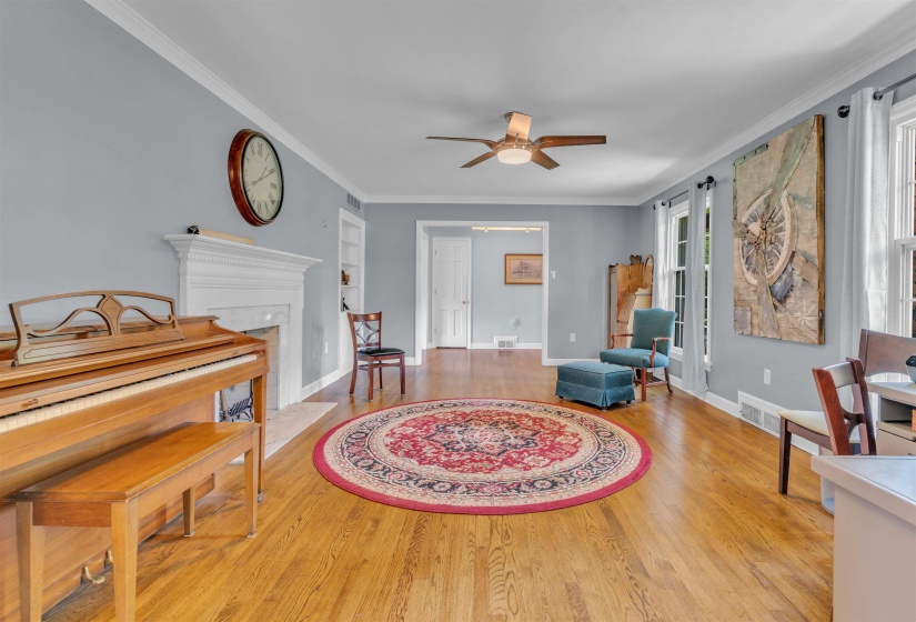 5187 ANGELA RD, Memphis, Tennessee 38117, 5 Bedroom Bedrooms, 10 Room Rooms,3 BathroomBathrooms,Residential,For Sale,ANGELA,0,10226293
