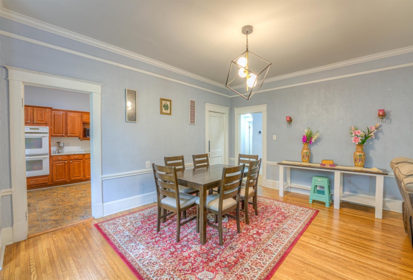 30 BARKSDALE ST, Memphis, Tennessee 38104, 5 Bedroom Bedrooms, 11 Room Rooms,3 BathroomBathrooms,Residential,For Sale,BARKSDALE,0,10226829