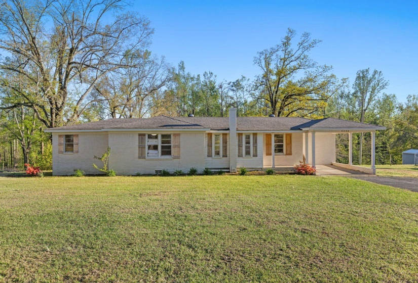 1007 HATCHIE ST, Booneville, Mississippi 38829, 3 Bedroom Bedrooms, 8 Room Rooms,2 BathroomBathrooms,Residential,For Sale,HATCHIE,0,10226916