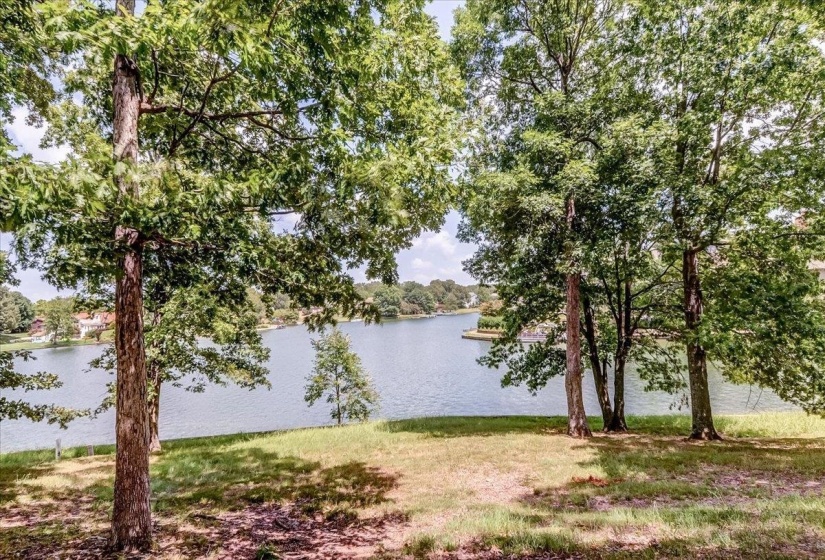 9956 PROMONTORY CV, Lakeland, Tennessee 38002, 0 , 0 ,0,Land,For Sale,PROMONTORY,0,10228507