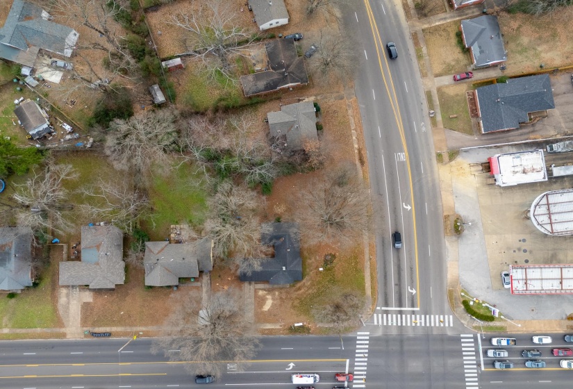 5153 PARK AVE, Memphis, Tennessee 38119, 3 Bedroom Bedrooms, 6 Room Rooms,2 BathroomBathrooms,Residential,For Sale,PARK,0,10212939