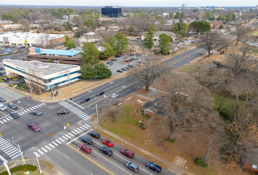5153 PARK AVE, Memphis, Tennessee 38119, 3 Bedroom Bedrooms, 6 Room Rooms,2 BathroomBathrooms,Residential,For Sale,PARK,0,10212939