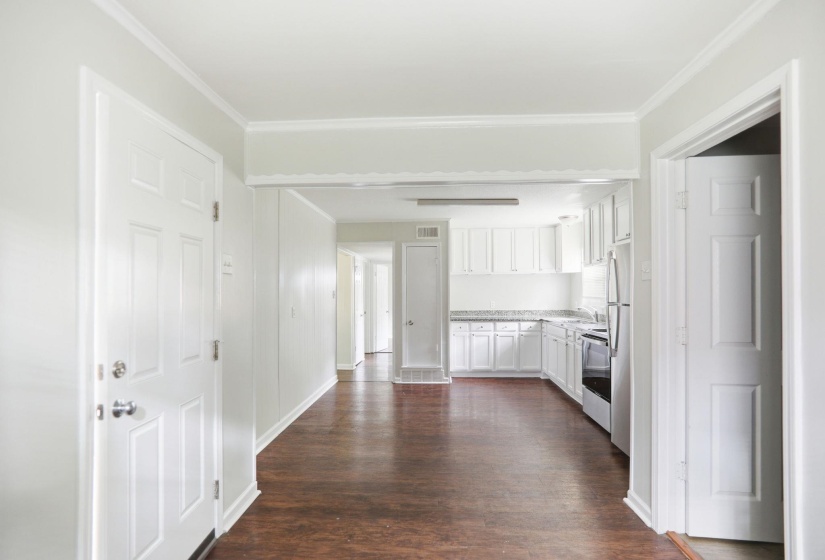 3764 VOLTAIRE AVE, Memphis, Tennessee 38128, 4 Bedroom Bedrooms, 6 Room Rooms,2 BathroomBathrooms,Residential,For Sale,VOLTAIRE,0,10227060