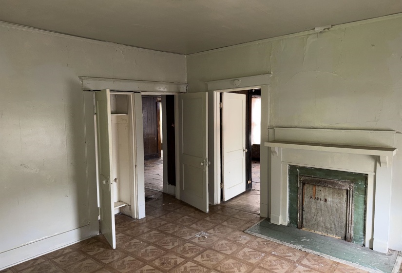 810 SEVENTH ST, Memphis, Tennessee 38107, 2 Bedroom Bedrooms, 5 Room Rooms,1 BathroomBathrooms,Residential,For Sale,SEVENTH,0,10227067