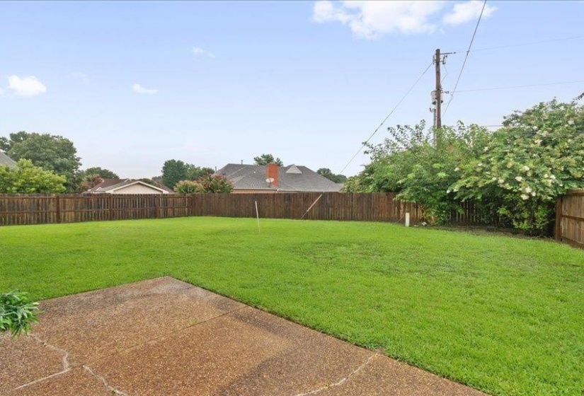 1952 WESTBRIAR CIR, Memphis, Tennessee 38016, 4 Bedroom Bedrooms, 9 Room Rooms,2.1 BathroomBathrooms,Residential,For Sale,WESTBRIAR,0,10226312