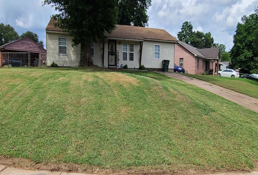 1762 WENDY DR, Memphis, Tennessee 38114, 4 Bedroom Bedrooms, 8 Room Rooms,2 BathroomBathrooms,Residential,For Sale,WENDY,0,10227077