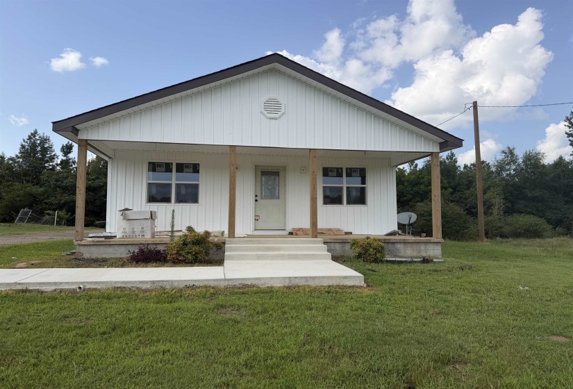 167 NEW BETHEL RD, Selmer, Tennessee 38375-1684, 3 Bedroom Bedrooms, 6 Room Rooms,1 BathroomBathrooms,Residential,For Sale,NEW BETHEL,0,10227079