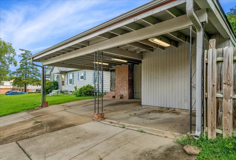 3725 SPOTTSWOOD AVE, Memphis, Tennessee 38111, 3 Bedroom Bedrooms, 7 Room Rooms,2 BathroomBathrooms,Residential,For Sale,SPOTTSWOOD,0,10226427