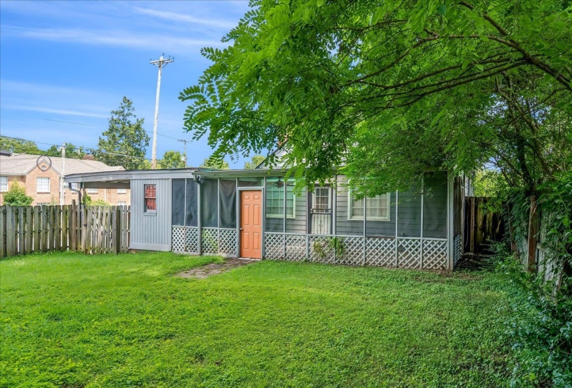 3725 SPOTTSWOOD AVE, Memphis, Tennessee 38111, 3 Bedroom Bedrooms, 7 Room Rooms,2 BathroomBathrooms,Residential,For Sale,SPOTTSWOOD,0,10226427