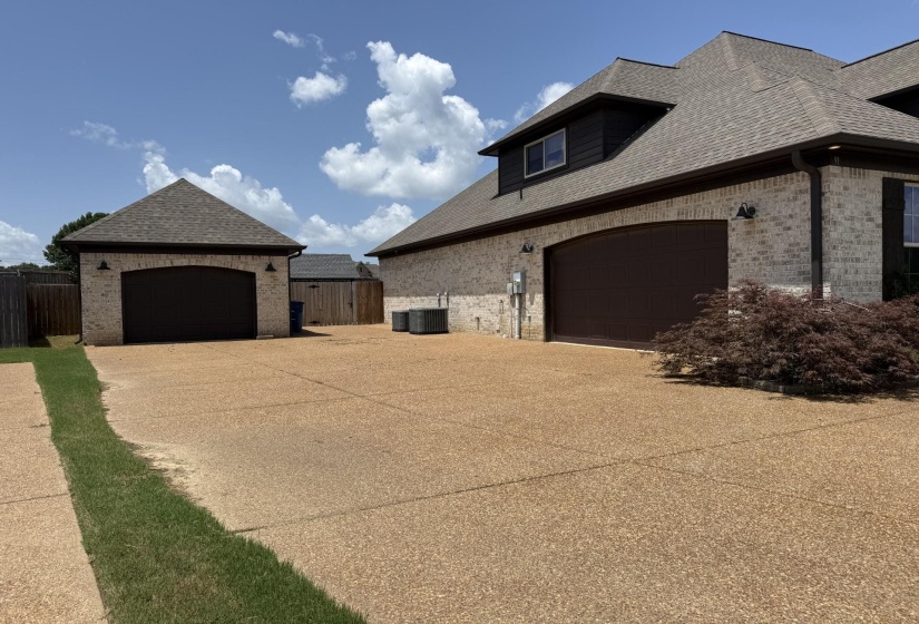 91 NUGGET CV, Atoka, Tennessee 38004, 4 Bedroom Bedrooms, 8 Room Rooms,3.1 BathroomBathrooms,Residential,For Sale,NUGGET,0,10226425