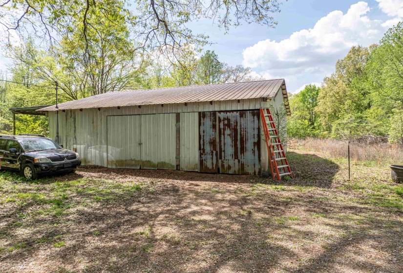 1735 STAFFORD DR, Somerville, Tennessee 38068, 5 Bedroom Bedrooms, 8 Room Rooms,2 BathroomBathrooms,Residential,For Sale,STAFFORD,0,10219133