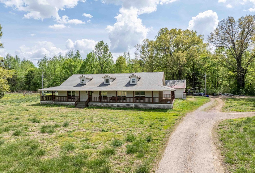 1735 STAFFORD DR, Somerville, Tennessee 38068, 5 Bedroom Bedrooms, 8 Room Rooms,2 BathroomBathrooms,Residential,For Sale,STAFFORD,0,10219133