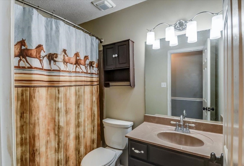 25 LEGGETT CV, Atoka, Tennessee 38004, 5 Bedroom Bedrooms, 8 Room Rooms,2 BathroomBathrooms,Residential,For Sale,LEGGETT,0,10221628