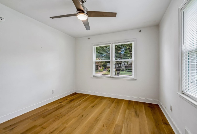 11 ASHLAWN RD, Memphis, Tennessee 38112, 2 Bedroom Bedrooms, 5 Room Rooms,1 BathroomBathrooms,Residential,For Sale,ASHLAWN,0,10227194
