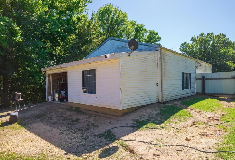 4550 HIGHWAY 76 HWY, Brownsville, Tennessee 38012-8385, 2 Bedroom Bedrooms, 2 Room Rooms,2 BathroomBathrooms,Residential,For Sale,HIGHWAY 76,0,10227230