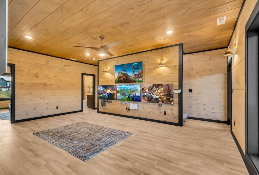 1724 KNOTTY LOG WAY, Sevierville, Tennessee 37862, 6 Bedroom Bedrooms, 13 Room Rooms,7.2 BathroomBathrooms,Residential,For Sale,KNOTTY LOG,0,10227355