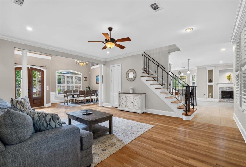 7800 CHAPEL RIDGE DR, Memphis, Tennessee 38016, 4 Bedroom Bedrooms, 10 Room Rooms,4.1 BathroomBathrooms,Residential,For Sale,CHAPEL RIDGE,0,10226560