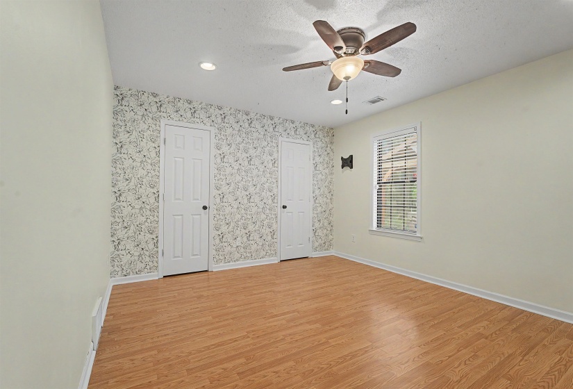 4703 OAK RD, Bartlett, Tennessee 38002, 3 Bedroom Bedrooms, 7 Room Rooms,2 BathroomBathrooms,Residential,For Sale,OAK,0,10226080