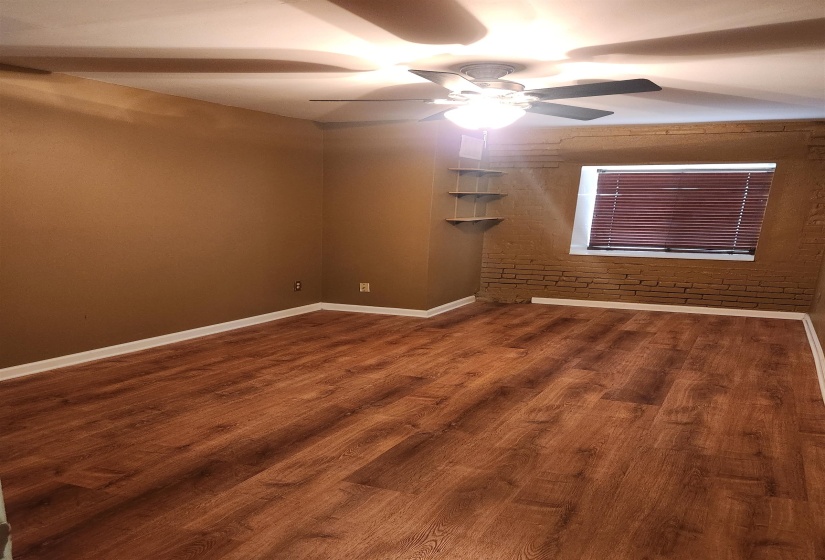 107 FRONT ST, Memphis, Tennessee 38103, 1 Bedroom Bedrooms, 1 Room Rooms,1 BathroomBathrooms,Residential,For Sale,FRONT,0,10227456