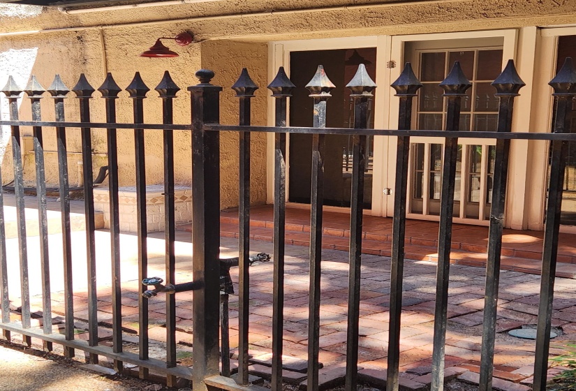 107 FRONT ST, Memphis, Tennessee 38103, 1 Bedroom Bedrooms, 1 Room Rooms,1 BathroomBathrooms,Residential,For Sale,FRONT,0,10227456
