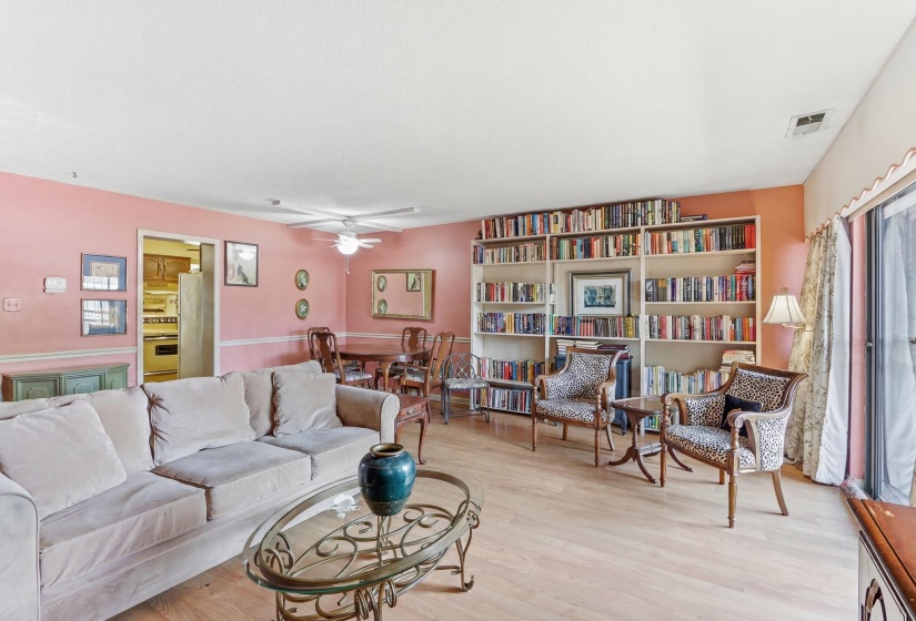 4014 GRAHAM OAKS CT, Memphis, Tennessee 38122, 3 Bedroom Bedrooms, 6 Room Rooms,2.1 BathroomBathrooms,Residential,For Sale,GRAHAM OAKS,0,10224032