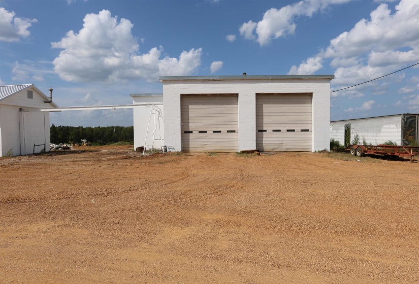 64 HWY, Crump, Tennessee 38327, 0 , 0 ,0,Commercial/industrial,For Sale,64,0,10228668