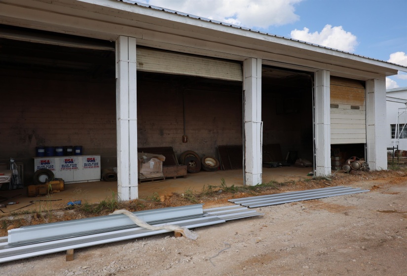 64 HWY, Crump, Tennessee 38327, 0 , 0 ,0,Commercial/industrial,For Sale,64,0,10228668