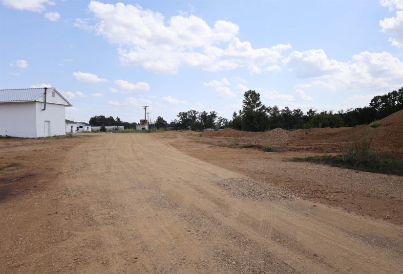 64 HWY, Crump, Tennessee 38327, 0 , 0 ,0,Commercial/industrial,For Sale,64,0,10228668