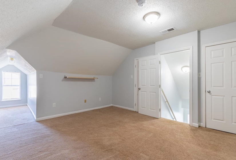 1517 COURT AVE, Memphis, Tennessee 38104, 3 Bedroom Bedrooms, 0 ,1 BathroomBathrooms,Duplexes,For Sale,COURT,0,10228595