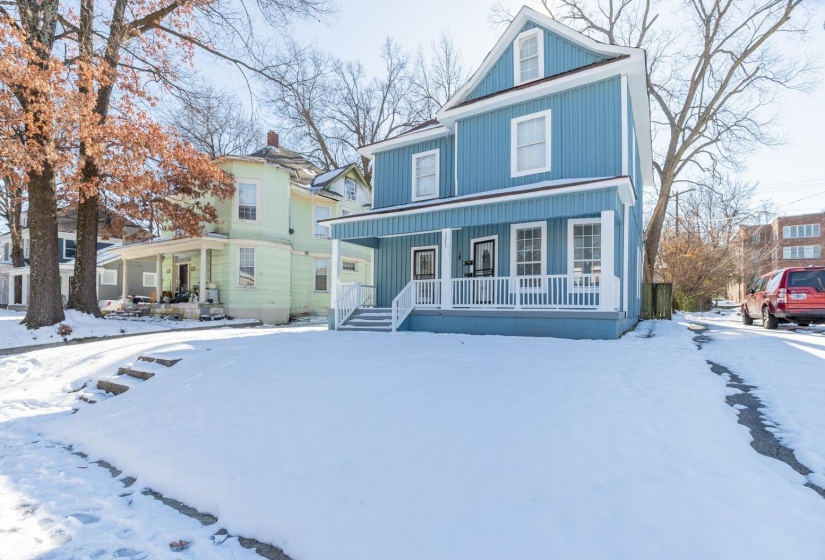 1517 COURT AVE, Memphis, Tennessee 38104, 3 Bedroom Bedrooms, 0 ,1 BathroomBathrooms,Duplexes,For Sale,COURT,0,10228595