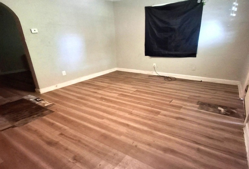 1092 TALLEY PL, Memphis, Tennessee 38106, 2 Bedroom Bedrooms, 0 ,1 BathroomBathrooms,Duplexes,For Sale,TALLEY,0,10228667