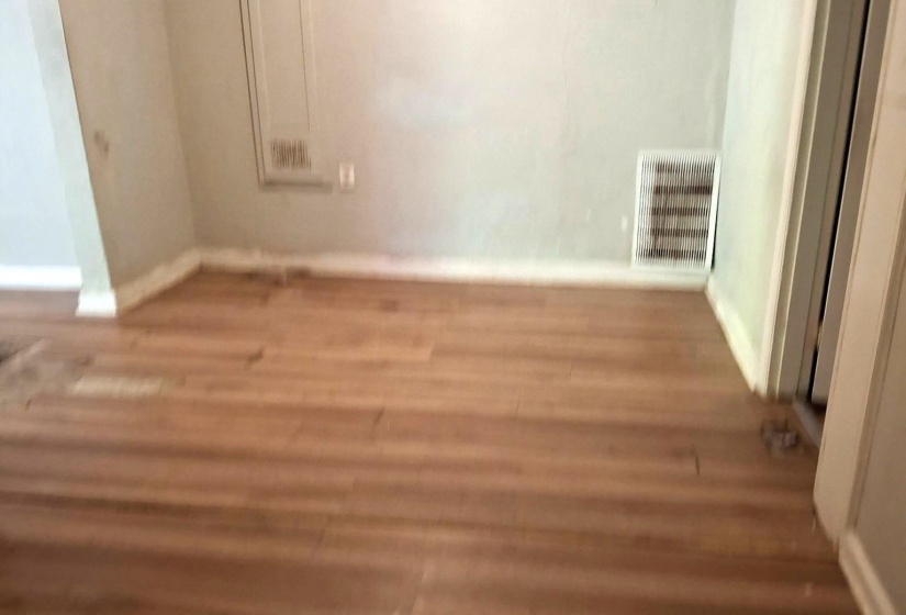 1092 TALLEY PL, Memphis, Tennessee 38106, 2 Bedroom Bedrooms, 0 ,1 BathroomBathrooms,Duplexes,For Sale,TALLEY,0,10228667