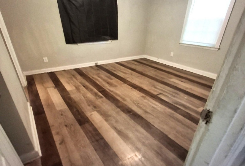 1092 TALLEY PL, Memphis, Tennessee 38106, 2 Bedroom Bedrooms, 0 ,1 BathroomBathrooms,Duplexes,For Sale,TALLEY,0,10228667