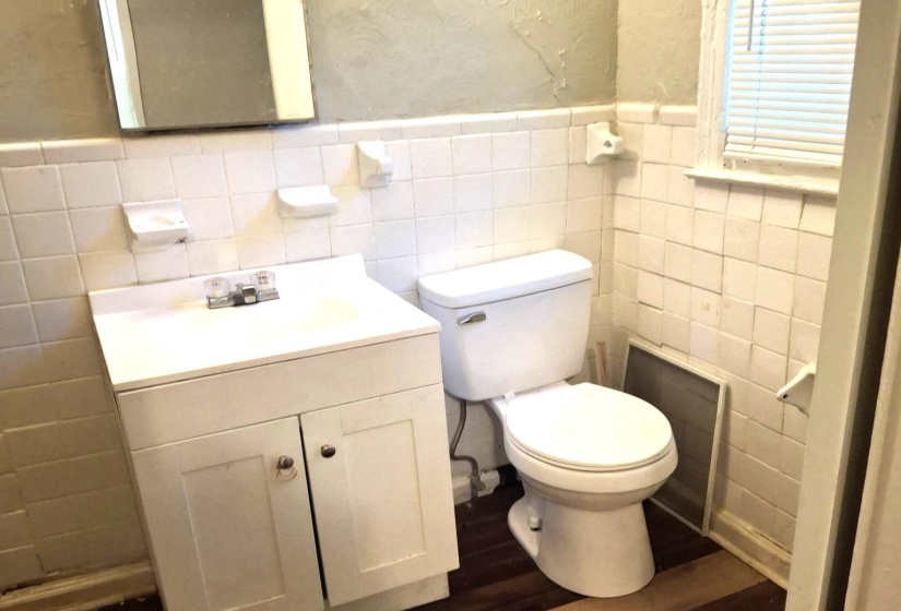 1092 TALLEY PL, Memphis, Tennessee 38106, 2 Bedroom Bedrooms, 0 ,1 BathroomBathrooms,Duplexes,For Sale,TALLEY,0,10228667