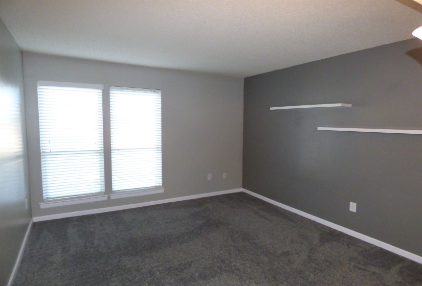 6680 WHISPERING OAK PL, Memphis, Tennessee 38120, 2 Bedroom Bedrooms, 4 Room Rooms,2 BathroomBathrooms,Rental Properties,For Sale,WHISPERING OAK,0,10228588