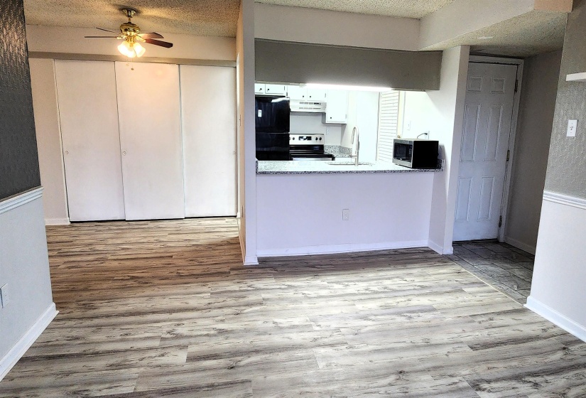 6680 WHISPERING OAK PL, Memphis, Tennessee 38120, 2 Bedroom Bedrooms, 4 Room Rooms,2 BathroomBathrooms,Rental Properties,For Sale,WHISPERING OAK,0,10228588