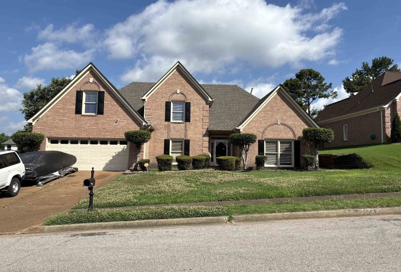 2001 WIRILY LN, Cordova, Tennessee 38016, 4 Bedroom Bedrooms, 4 Room Rooms,3.1 BathroomBathrooms,Rental Properties,For Sale,WIRILY,0,10228599