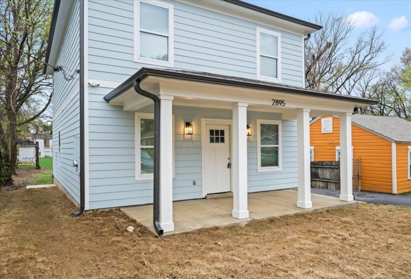 2895 YALE AVE, Memphis, Tennessee 38103, 4 Bedroom Bedrooms, 6 Room Rooms,2 BathroomBathrooms,Rental Properties,For Sale,YALE,0,10228613