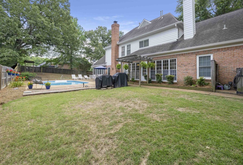 8890 RIVERWOOD FARMS PKY, Memphis, Tennessee 38016, 5 Bedroom Bedrooms, 9 Room Rooms,3.1 BathroomBathrooms,Residential,For Sale,RIVERWOOD FARMS,0,10223865