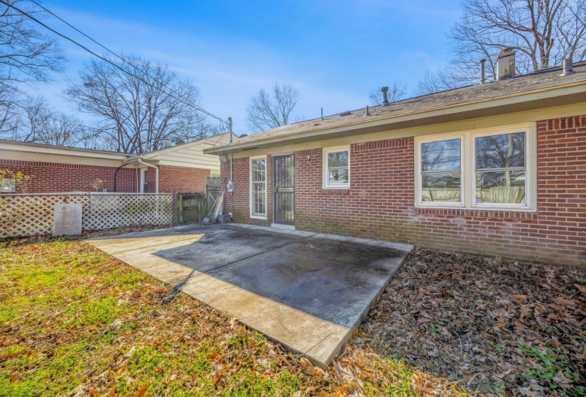 4490 GARNETT RD, Memphis, Tennessee 38117, 2 Bedroom Bedrooms, 5 Room Rooms,1 BathroomBathrooms,Residential,For Sale,GARNETT,0,10213539